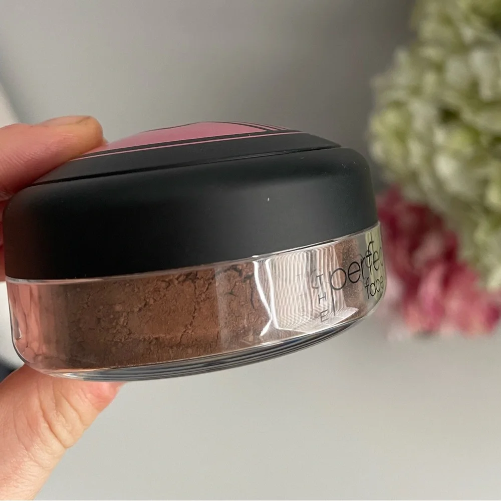 The Perfect Face Cosmetics Picture Perfect‎ Powder Cafe Au Lait Y14 - Deep